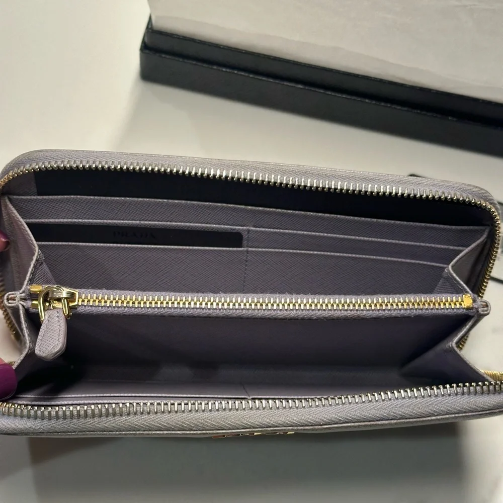 Prada Saffiano Continental Wallet in Lilac Full Inclusion EUC